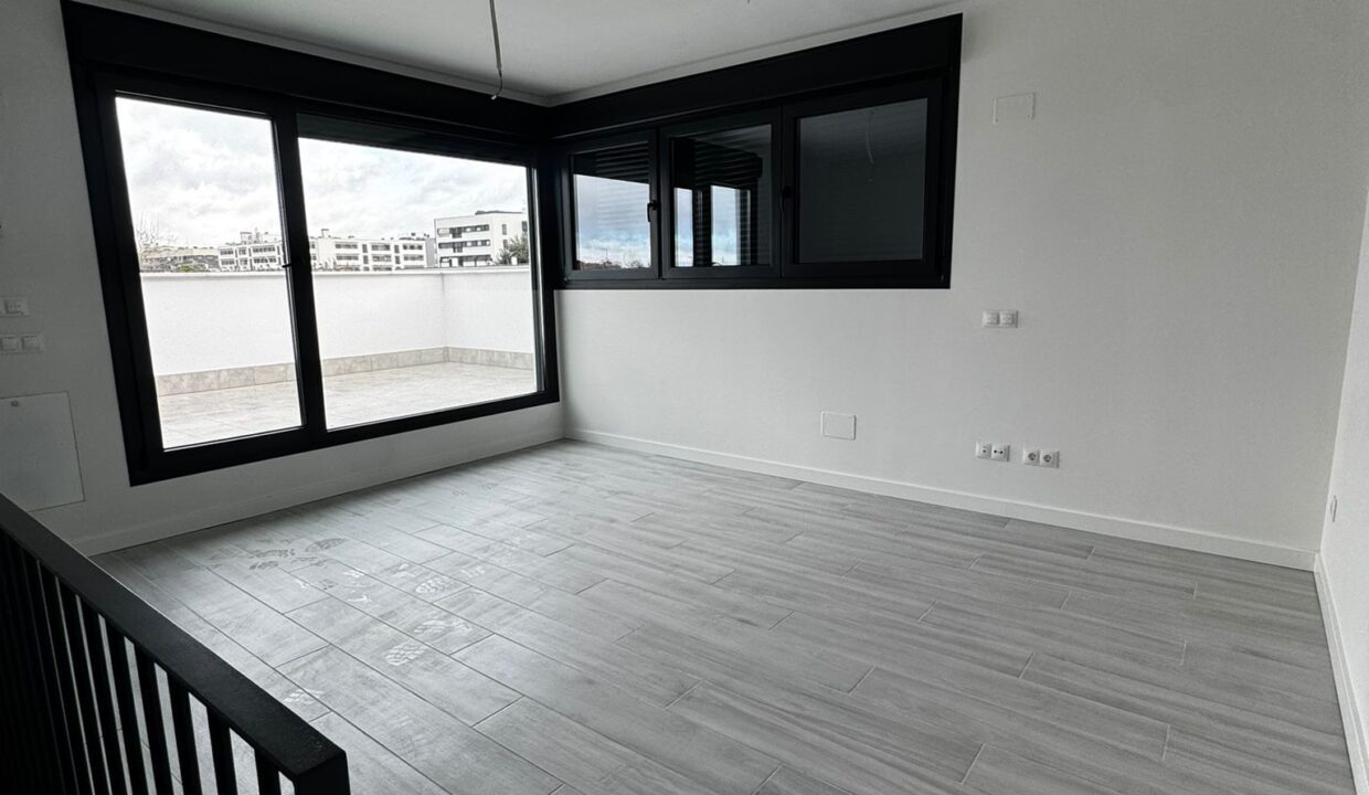 WhatsApp Image 2026-01-25 at 11.46.05