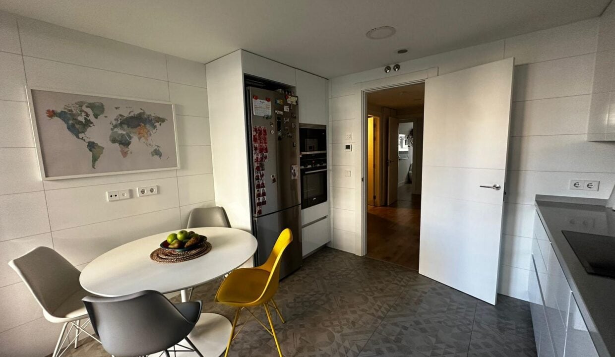 WhatsApp Image 2026-02-03 at 18.33.01