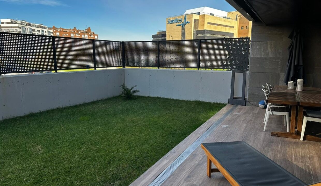 WhatsApp Image 2026-02-03 at 18.33.15